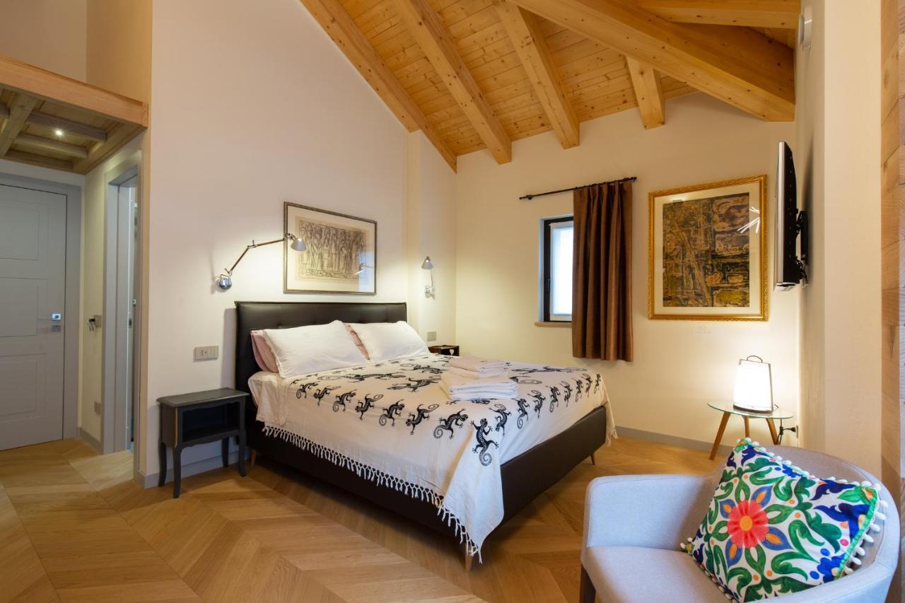 D'Artemisia Chambres D'Hotes Пон-Сен-Мартен Екстер'єр фото